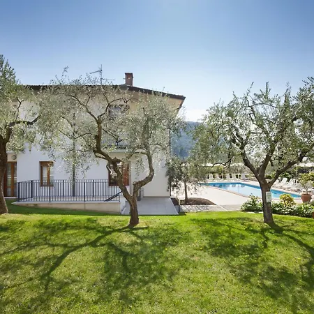Ca' Le Terrazze With Pool Garda (Verona)