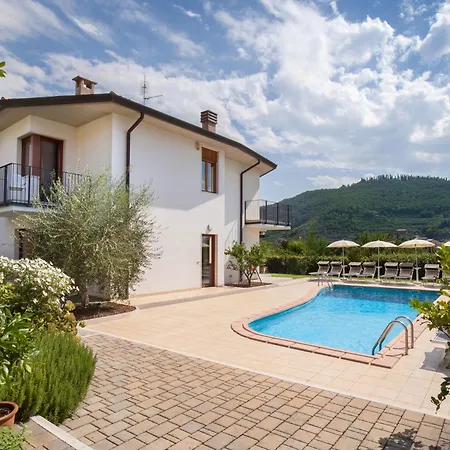 Ca' Le Terrazze With Pool